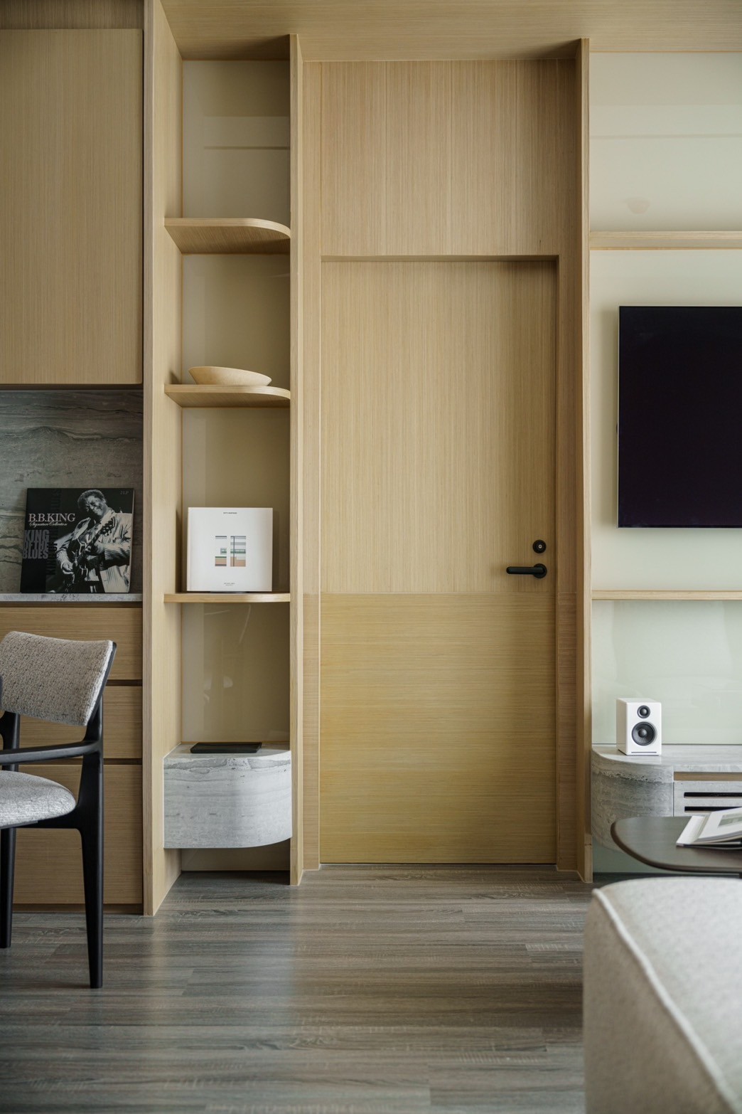 LINE_ALBUM_ideo chula samyan_250312_2